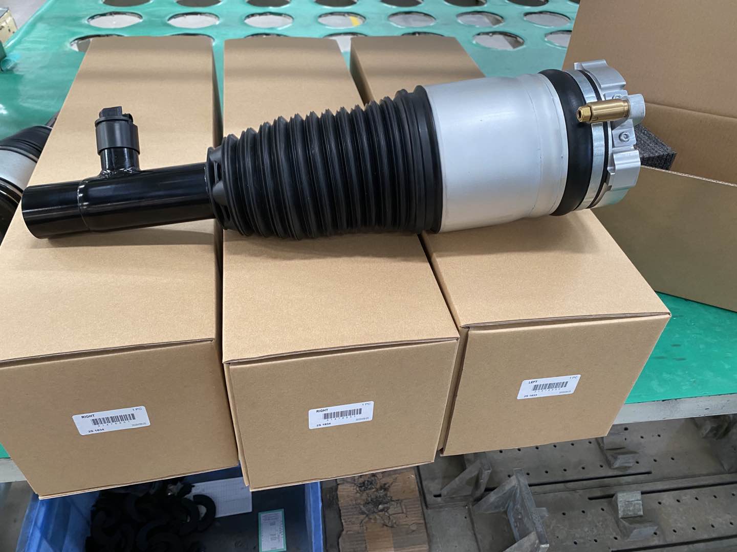 China LEFT RIGHT FRONT AIR SUSPENSION FOR XC90 2016~2019 31658904 